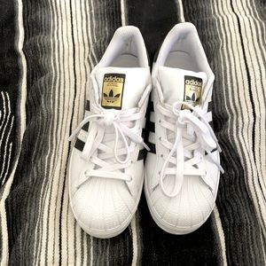 Adidas superstar women’s shoes